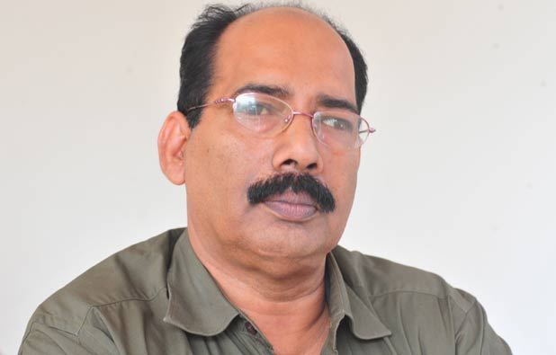 Renowned Malayalam writer Akbar Kakkattil passes away