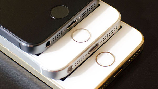 Apple unveils iPhone SE; price and release date in India out Apple unveils iPhone SE; price and release date in India out