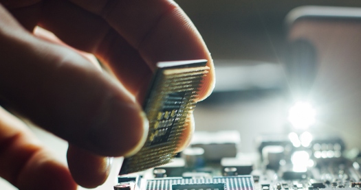 Researchers develop first stretchable integrated circuit using an inkjet printer