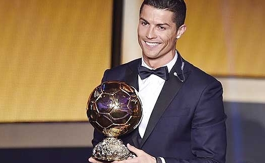 Cristiano Ronaldo wins FIFA best player award for 4th time Cristiano Ronaldo wins FIFA best player award for 4th time