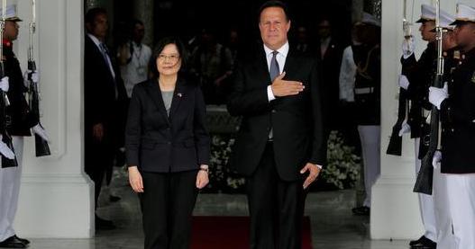 Panama forges Diplomatic ties with China and breaks away with Taiwan