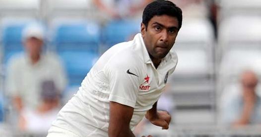 Ravichandran Ashwin receives Garfield Sobers Trophy